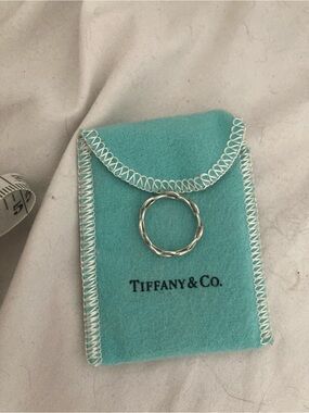 Tiffany & Co. Silver Twisted Link Ring size 6.5